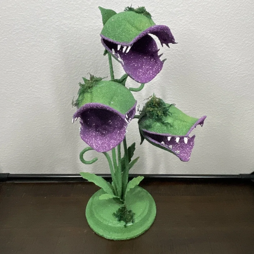 Venus FLY TRAP Metal Plant  Statue 18